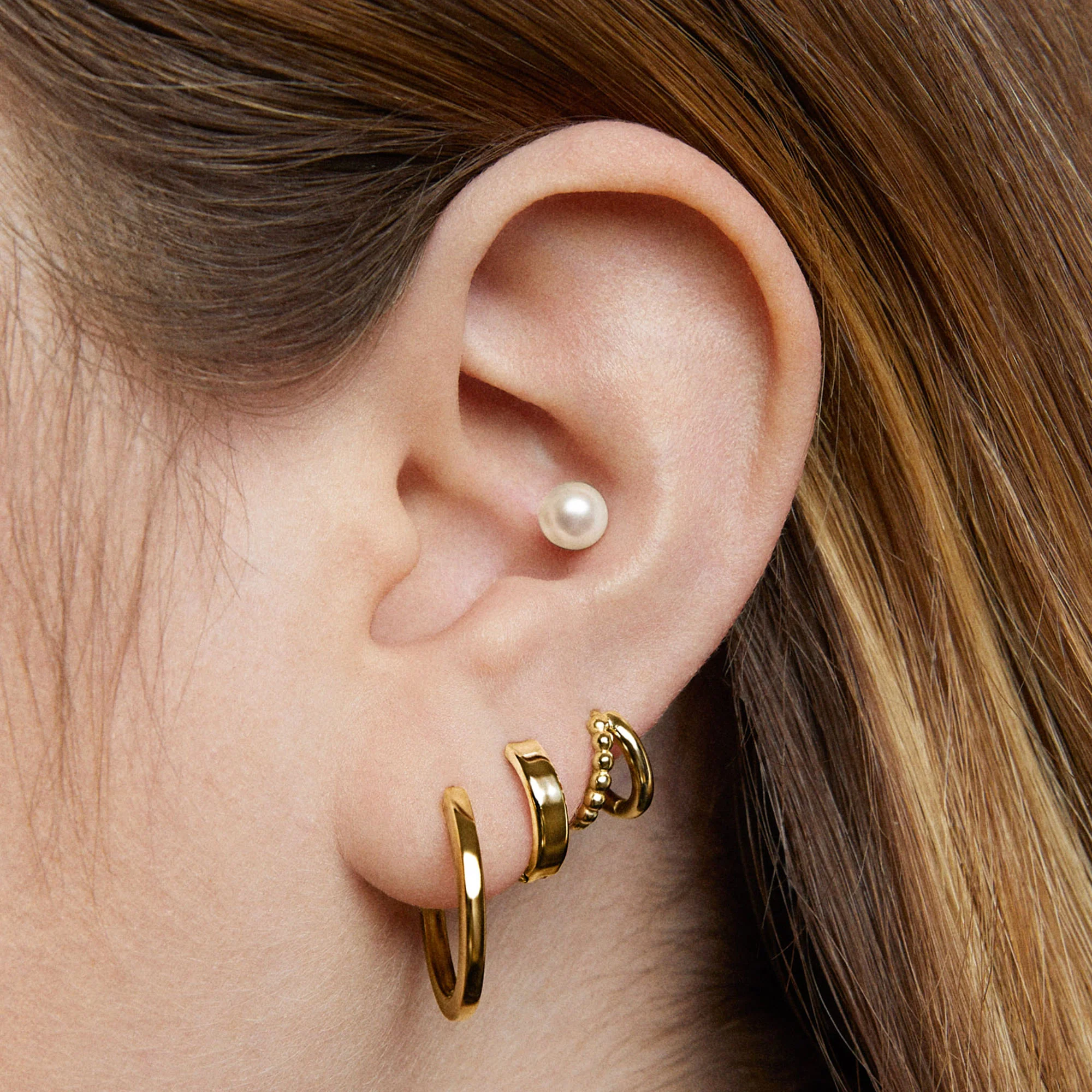 14k Classic Hoops 13mm - Image 4